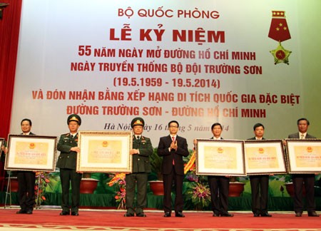 Lễ kỷ niệm 55 năm Ngày mở đường Hồ Chí Minh - ảnh 2